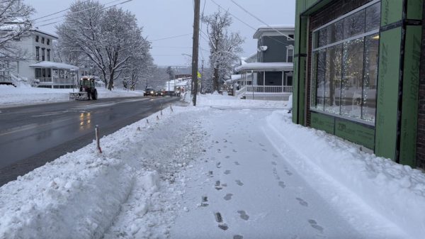 Brace for a Winter Wonderland! Heavy Snow and Slippery Roads to Impact Buffalo This Weekend