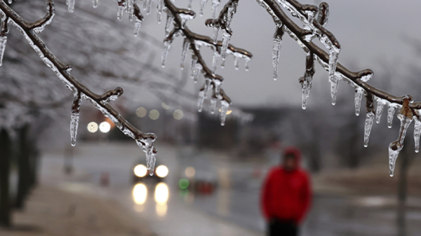 Dangerous Morning Commute Alert: Winter Storm Wreaks Havoc in Illinois